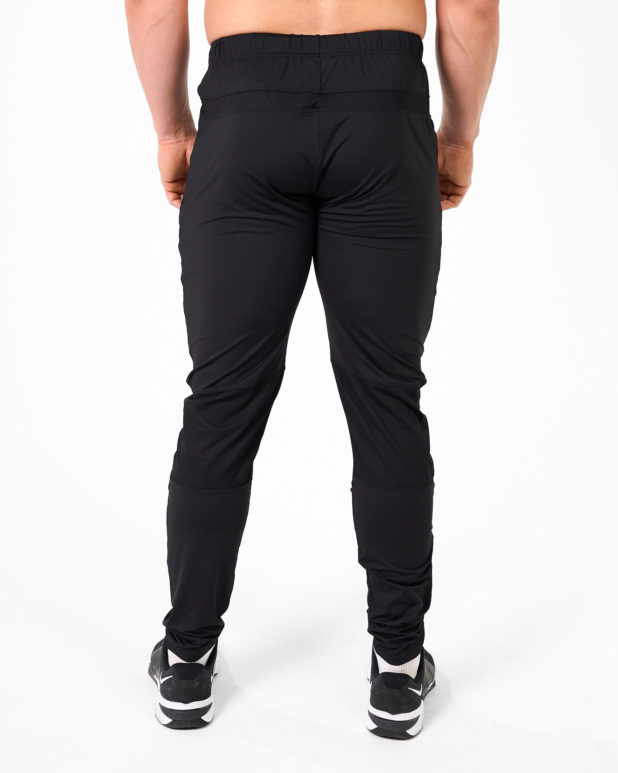 AMP Tech Pants Black-5