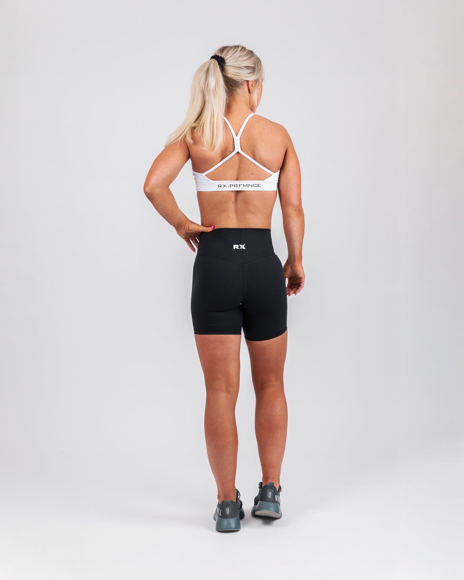 Isabell Shorts Black-5