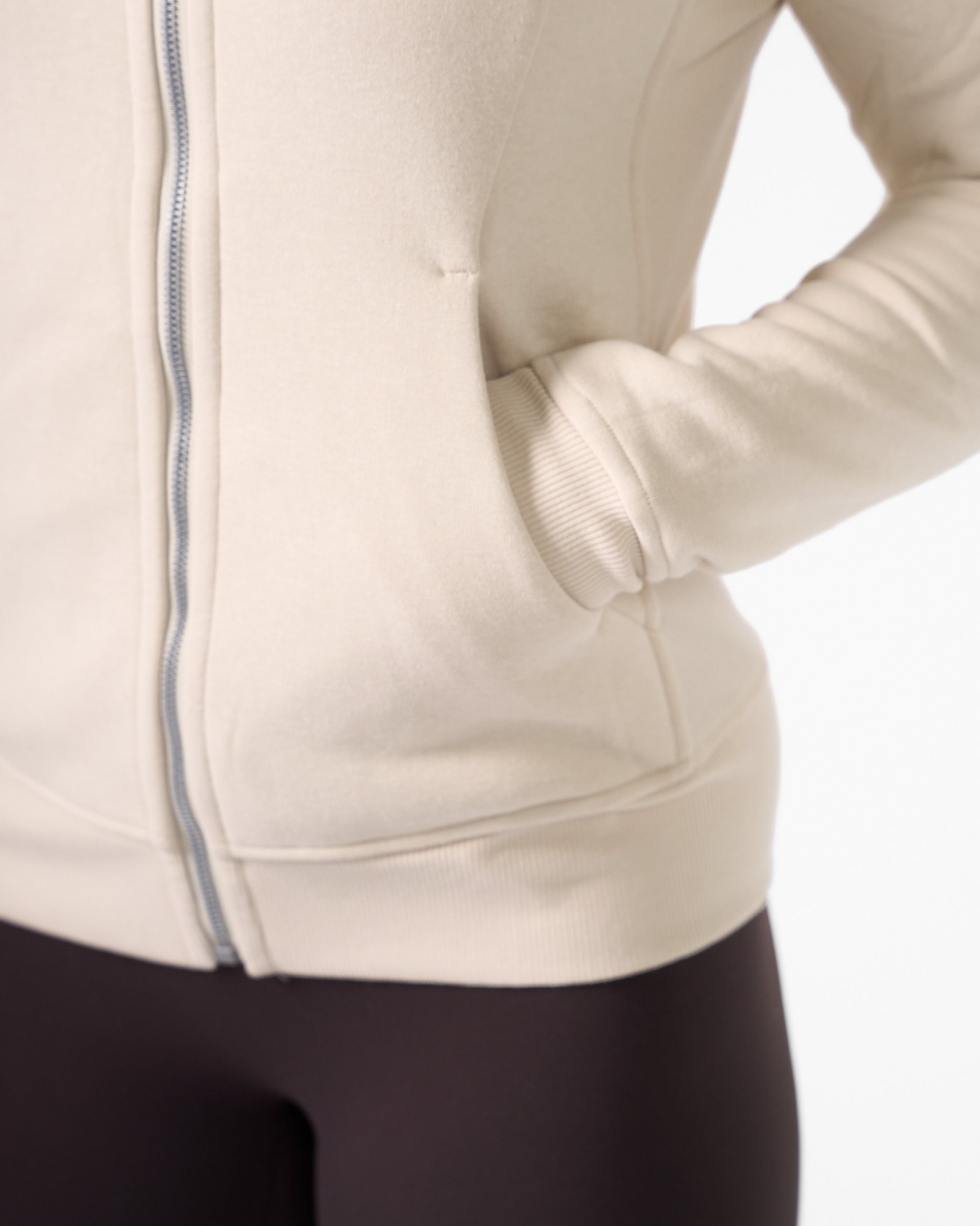 Sudadera con capucha Karen negra-3